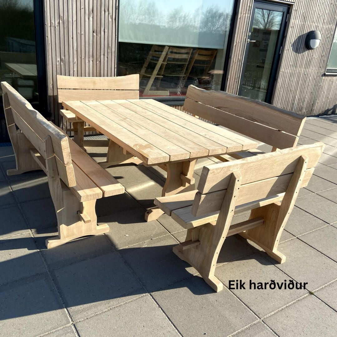 Hallgerður borð og bekkir úr eik – ótrúlega falleg og sterk útihúsgögn
