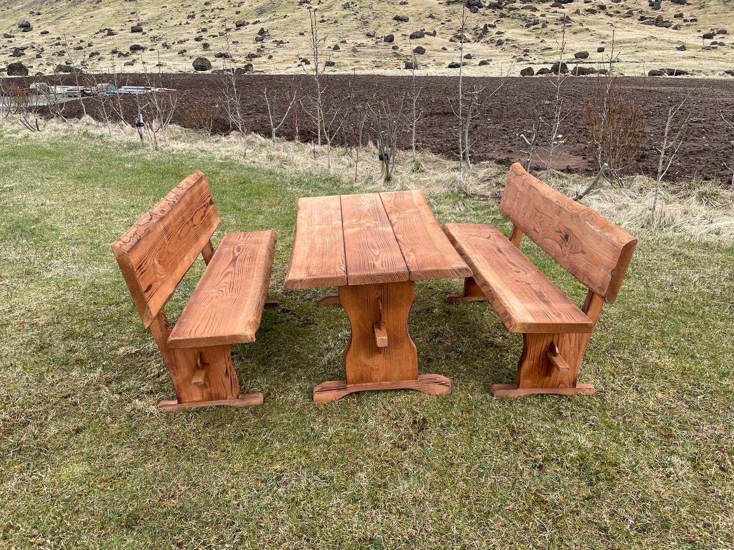 Grettir – útiborð og bekkir 6 manna – 160 cm