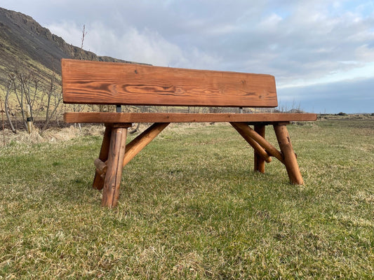 Glúmur garðbekkur með Rúnuðum fótum – Klassísk hönnun, 160 cm