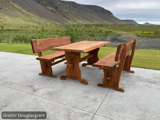 Grettir útihúsgagnasett úr Douglas harðviði – borð og bekkir í norrænum stíl